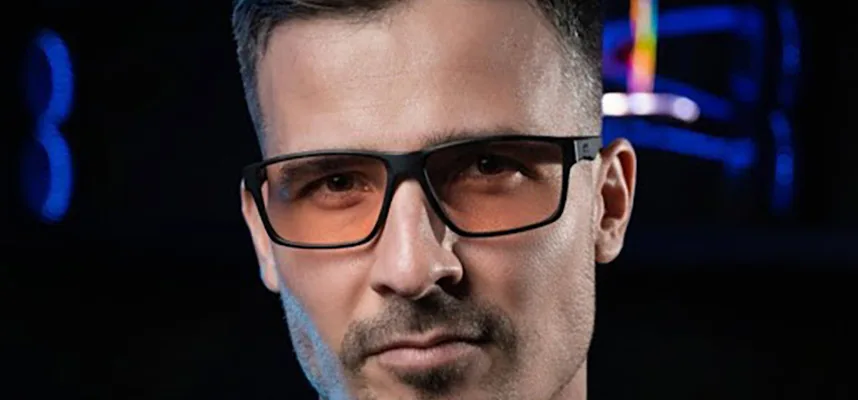 Proteggere Gli Occhi Mentre Giochiamo: Perché gli Occhiali da Gaming Sono Essenziali nel 2026
